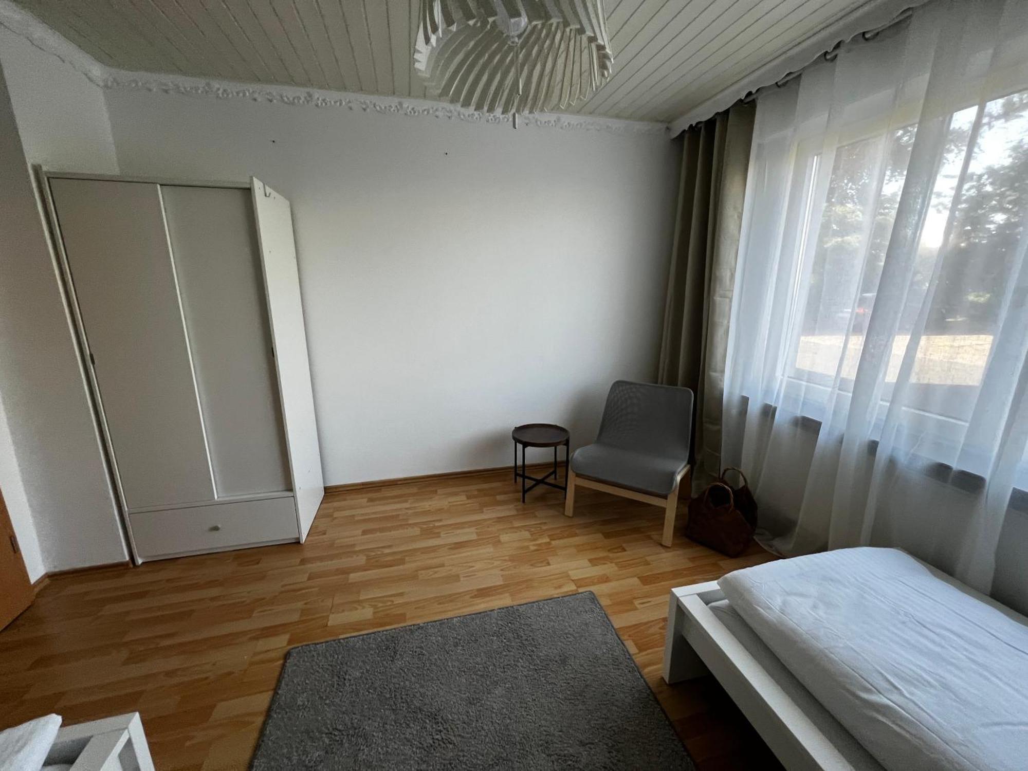 Top Anbindung Naehe Hannover 2Min Lehrte Bhf Check In Bis 0 Uhr - Self Check In! Ngoại thất bức ảnh